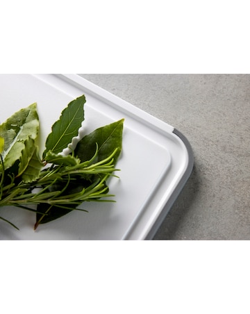 KitchenAid Classic Set of 2 Non-Slip Chopping Boards