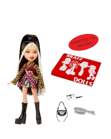 Bratz Stylin Fashion Doll - Jade