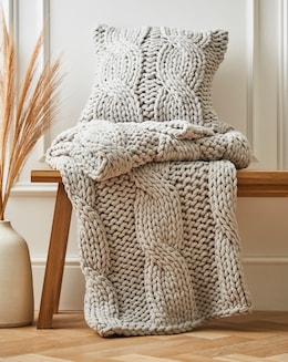 Chunky Knit Throw