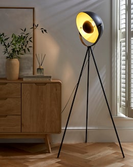 Blink Tripod Floor Lamp