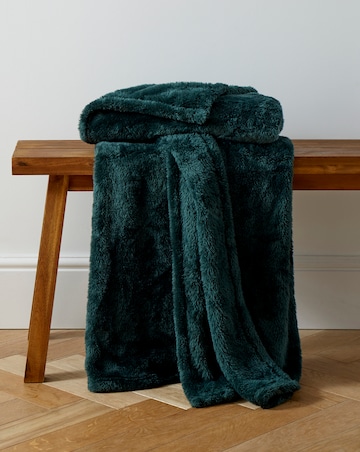 Cuddle Fleece Throw - Forest Green