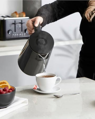 Swan Alexa 1.5 Litre Smart Kettle