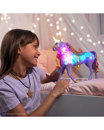 Unicorn Academy 11-inch Rainbow Light-Up Wildstar Unicorn