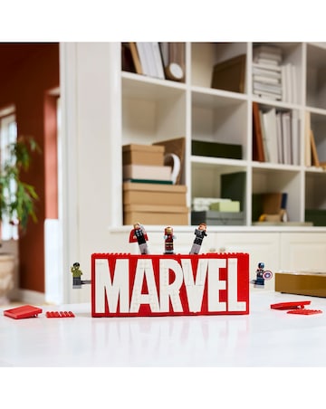 LEGO Marvel: MARVEL Logo & Minifigures Collectible, Buildable Set 76313