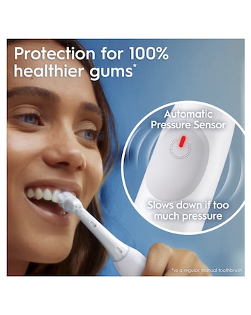 Oral-B iO2 Series Simple White + Travel Case