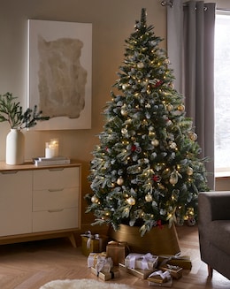 Salzburg Pre-Lit Christmas Tree With Berry &amp; Cone