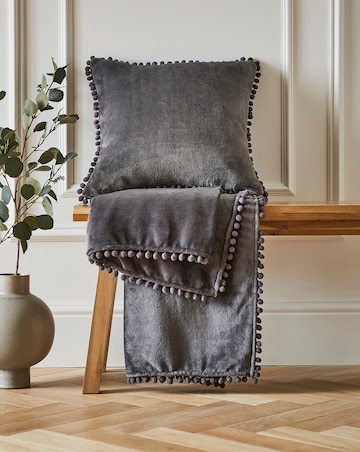 Pom Pom Soft Fleece Throw