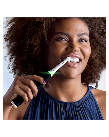 Oral-B iO3 Matt Black Electric Toothbrush