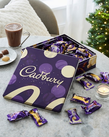 Cadbury Dairy Milk Chunks Gift Tin 700g