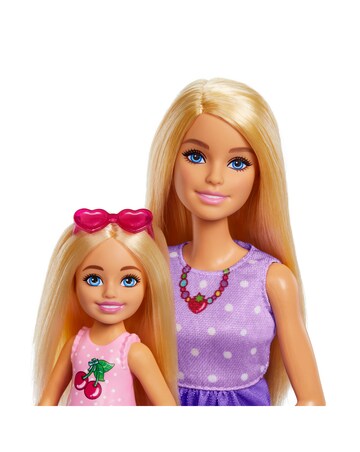 Barbie Family & Friends Dolls with 2 Dolls & Accessories