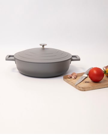 MasterClass Shallow Casserole Dish Grey