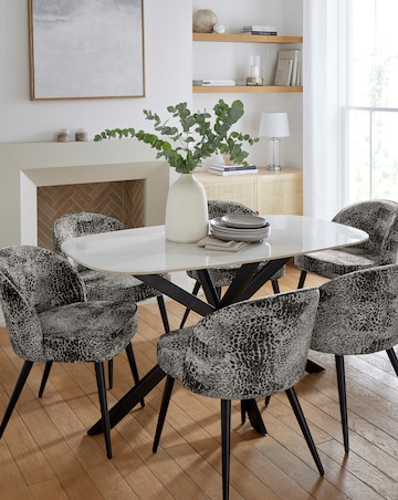 Brock Dining Table with 6 Savannah Chairs