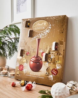 Lindt Lindor Assorted Chocolate Advent Calendar 233g