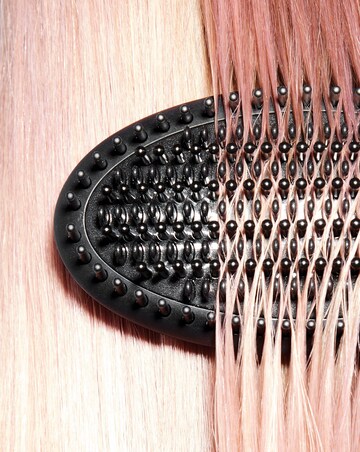 GHD Glide Smoothing Hot Brush