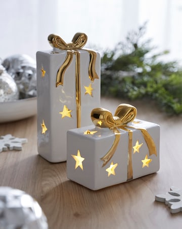 Set of 2 White and Gold Light Up Presents