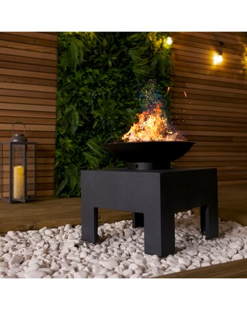 Charles Bentley Metal Fire Bowl With Square Stand