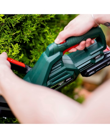 Webb 20V 50cm Cordless Hedge Trimmer (2AH Battery & Charger)