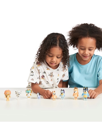 Bluey Family and Friends Figure 8-Pack