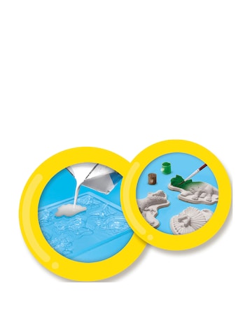 SES Casting and painting - Dinosaur world