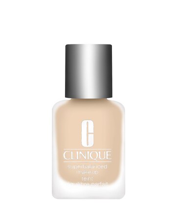 Clinique Superbalanced Makeup 30 ml - 01 13.5 Petal