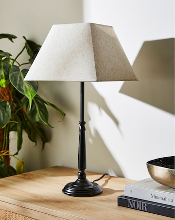 Spindle Metal Table Lamp