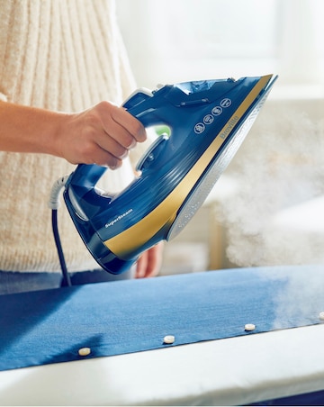 Breville VIN413 2600W Super Steam Ceramic Steam Iron