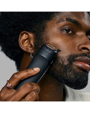 Remington ONE 18-in-1 Total Body Multi-Groomer with Full Sized Foil Shaver PG780