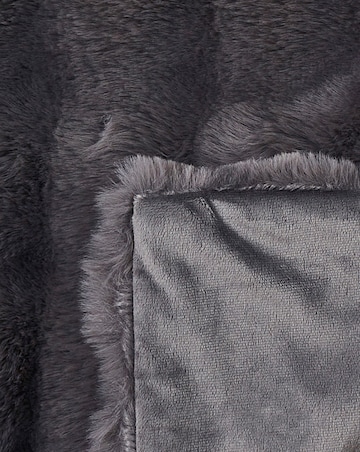 Bubble Faux Fur Throw - Charcoal