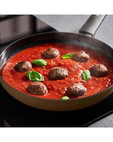 Morphy Richards Recycled Aluminium Cream 5 Piece Pan Set