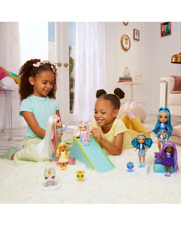 Rainbow High Doll Littles Sapphire Bradshaw