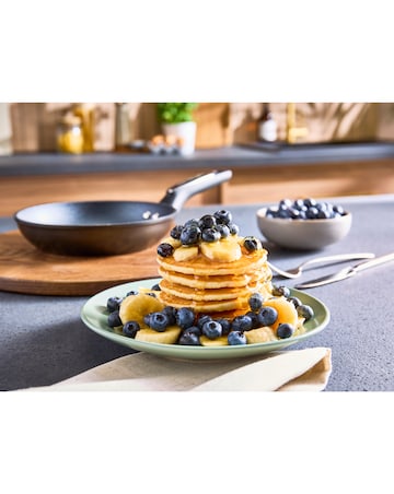 Morphy Richards Forged Aluminium Frying Pan Set