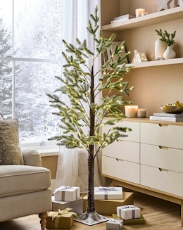 Noel Snowy Christmas Tree