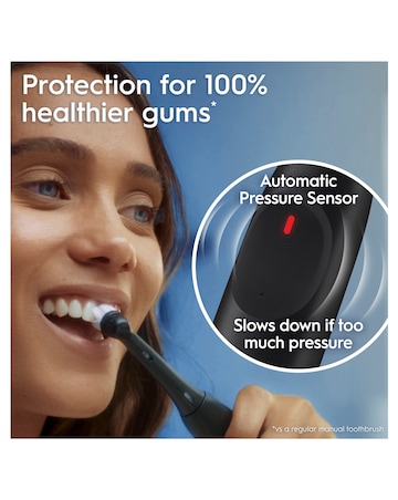 Oral-B iO2 Series Night Black + Travel Case