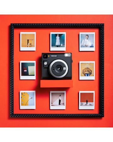 Fujifilm Instax Square SQ40 Instant Camera & 20 Shot Pack