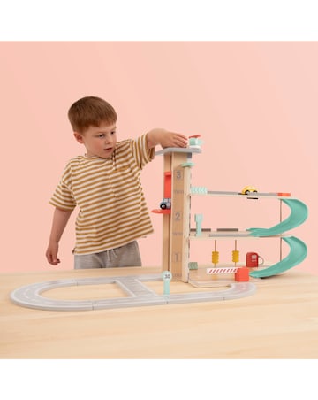 TP Owl & Fox Wooden Garage