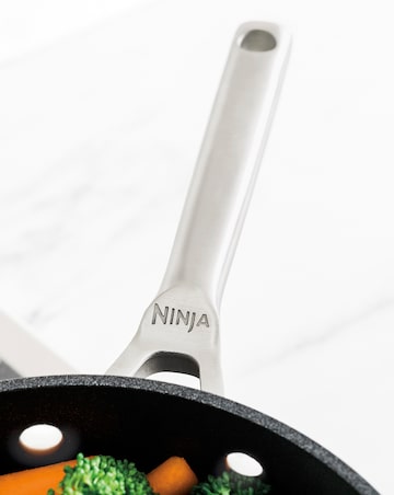 Ninja Foodi ZEROSTICK Stackable 5-Piece Pan Set