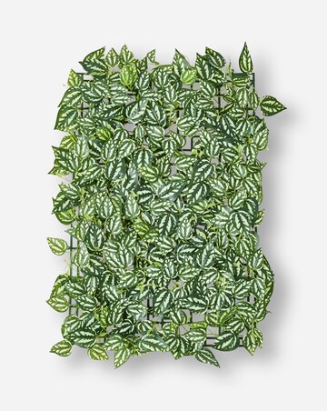 Luscious Leaf Screening Panel