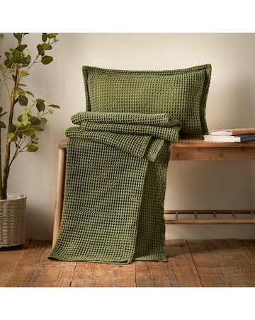 Pineapple Elephant Jaipur Waffle Cotton Throw