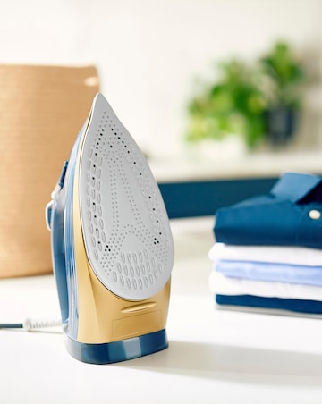 Breville VIN413 2600W Super Steam Ceramic Steam Iron