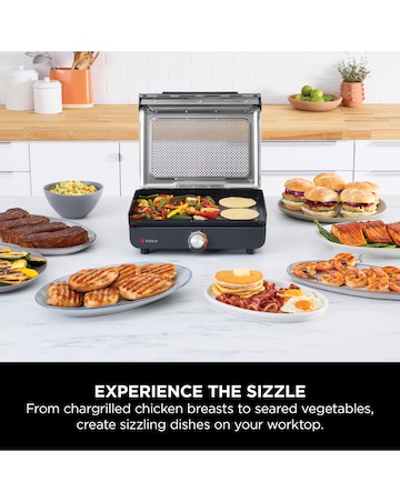 Ninja Sizzle GR101UK Smokeless Indoor Grill and Griddle