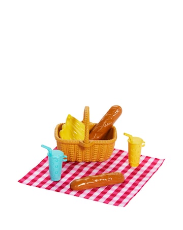 Barbie Family & Friends Dolls with 2 Dolls & Accessories