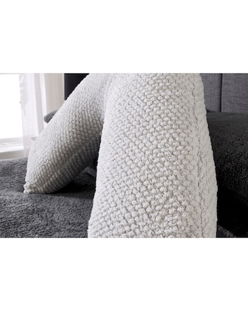 Waffle Fleece V-Shaped Cushion