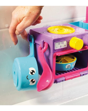 Tomy Toomies Bubble and Bake Bathtime Kitchen Bath Toy