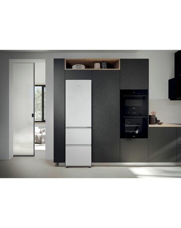 Haier Series 3 HTR3518ENMWK 185cm High 60/40 Fridge Freezer - White