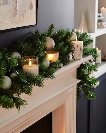 Malmo Pine Garland - 1.8m