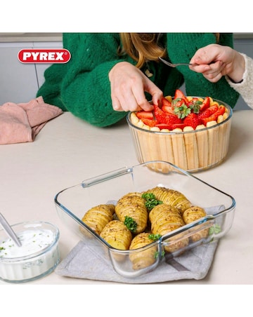 Pyrex Set of 2 Square Air fryer Dishes