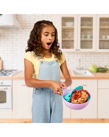 Cookeez Makery S2 Pancake Treatz Playset