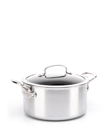 Green Pan Casserole Dish