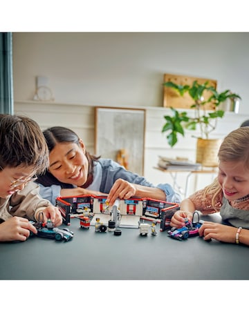 LEGO City F1 Garage & Mercedes-AMG & Alpine Cars Set 60444