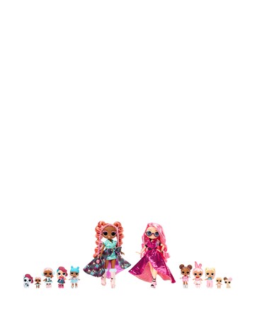 L.O.L. Surprise OMG Fashion Show Mega Runway Playset